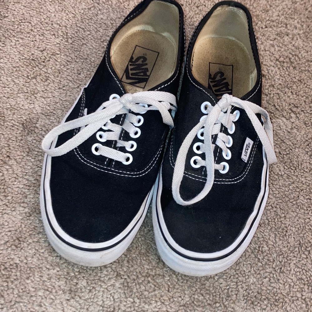 Low top black womens vans